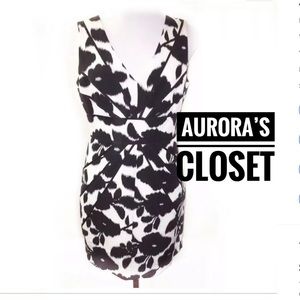 Julia Jordan 4 Black Floral Sheath Dress White Empire Waist Sleeveless